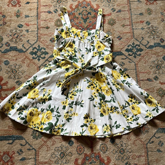 50’s style swing dress worn once size L fits small - Picture 2 of 3